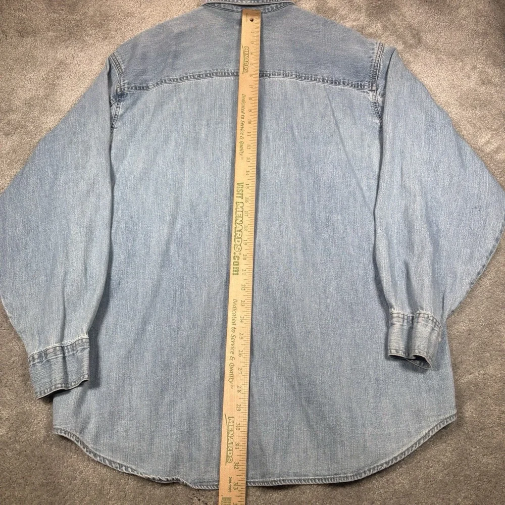 Vintage Levis Shirt Mens M Light Blue Denim Long Sleeve Button Up Pockets 2002